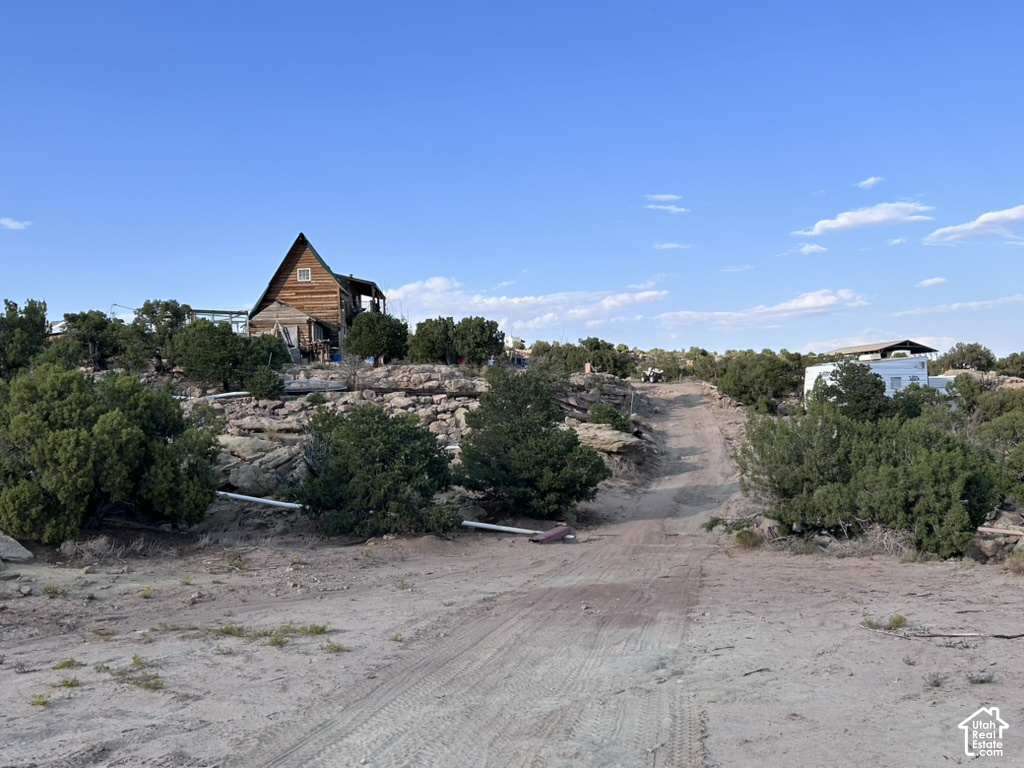 main property photo 3