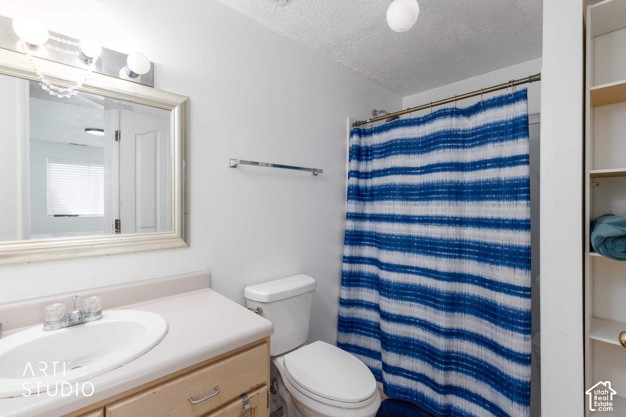 main property photo 25