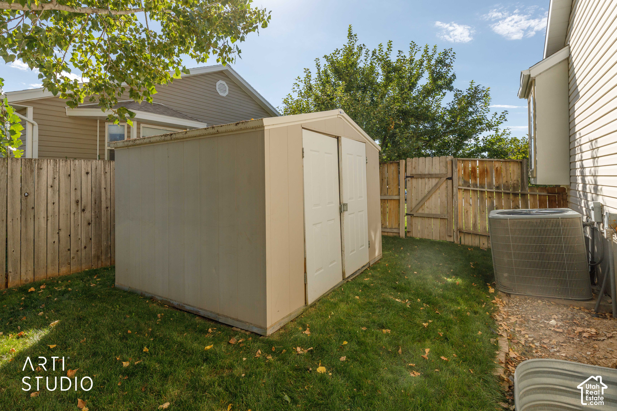 main property photo 31