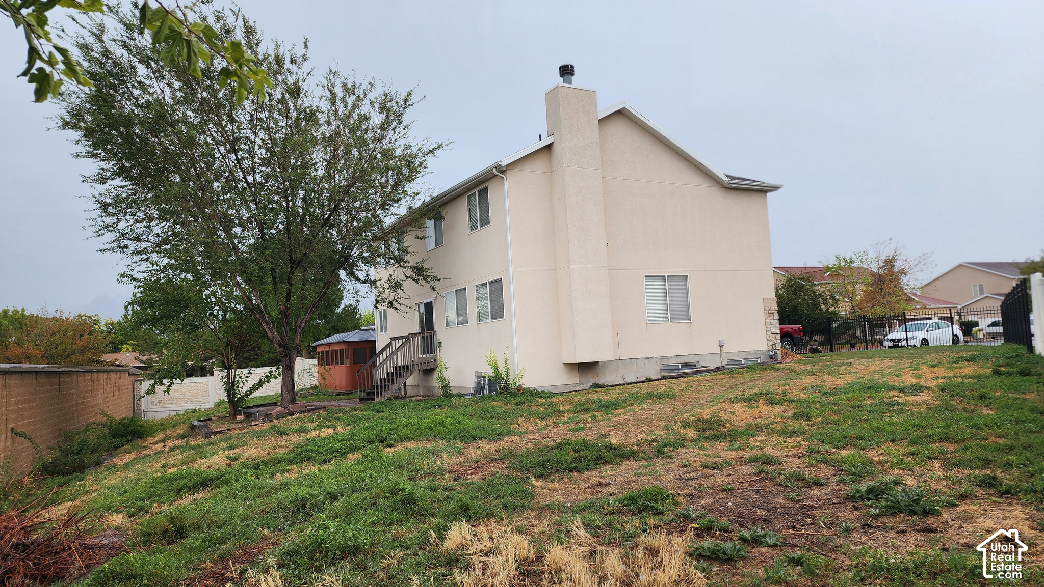 main property photo 29
