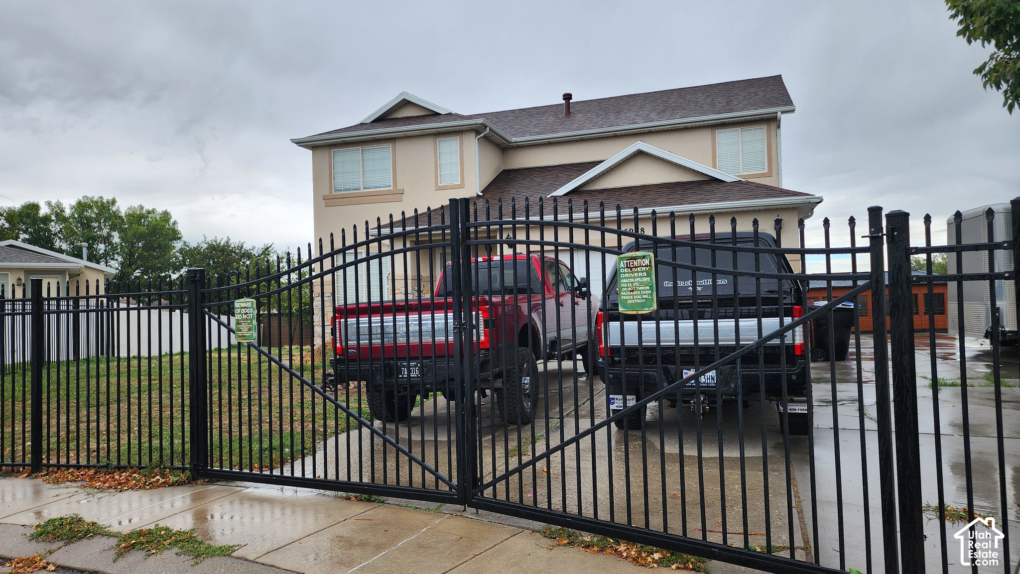 main property photo 3