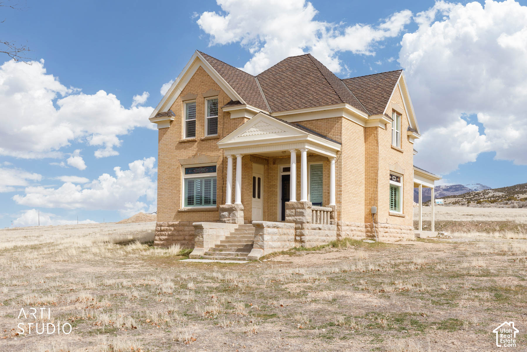 main property photo 13