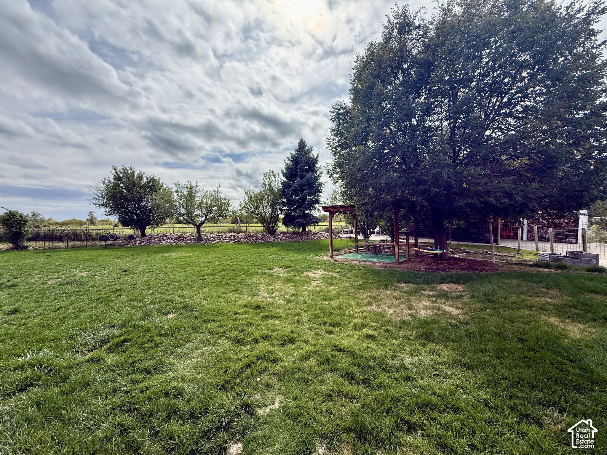 main property photo 56