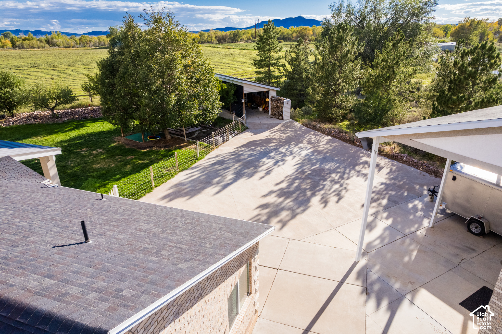 main property photo 60