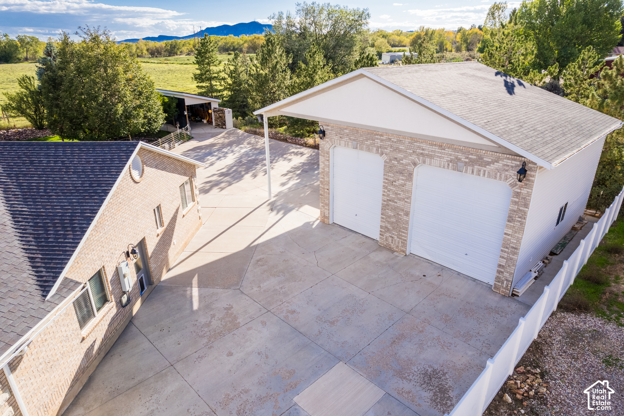 main property photo 62