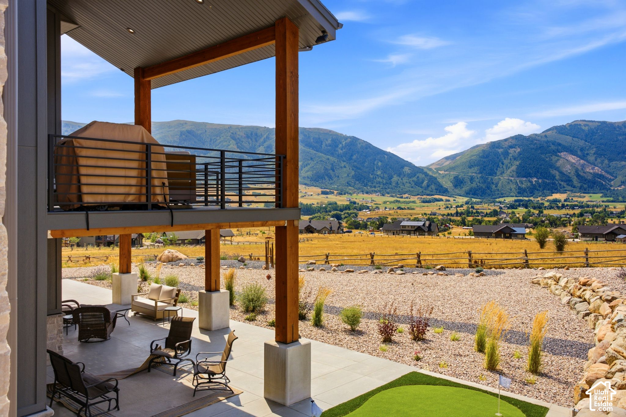 main property photo 80