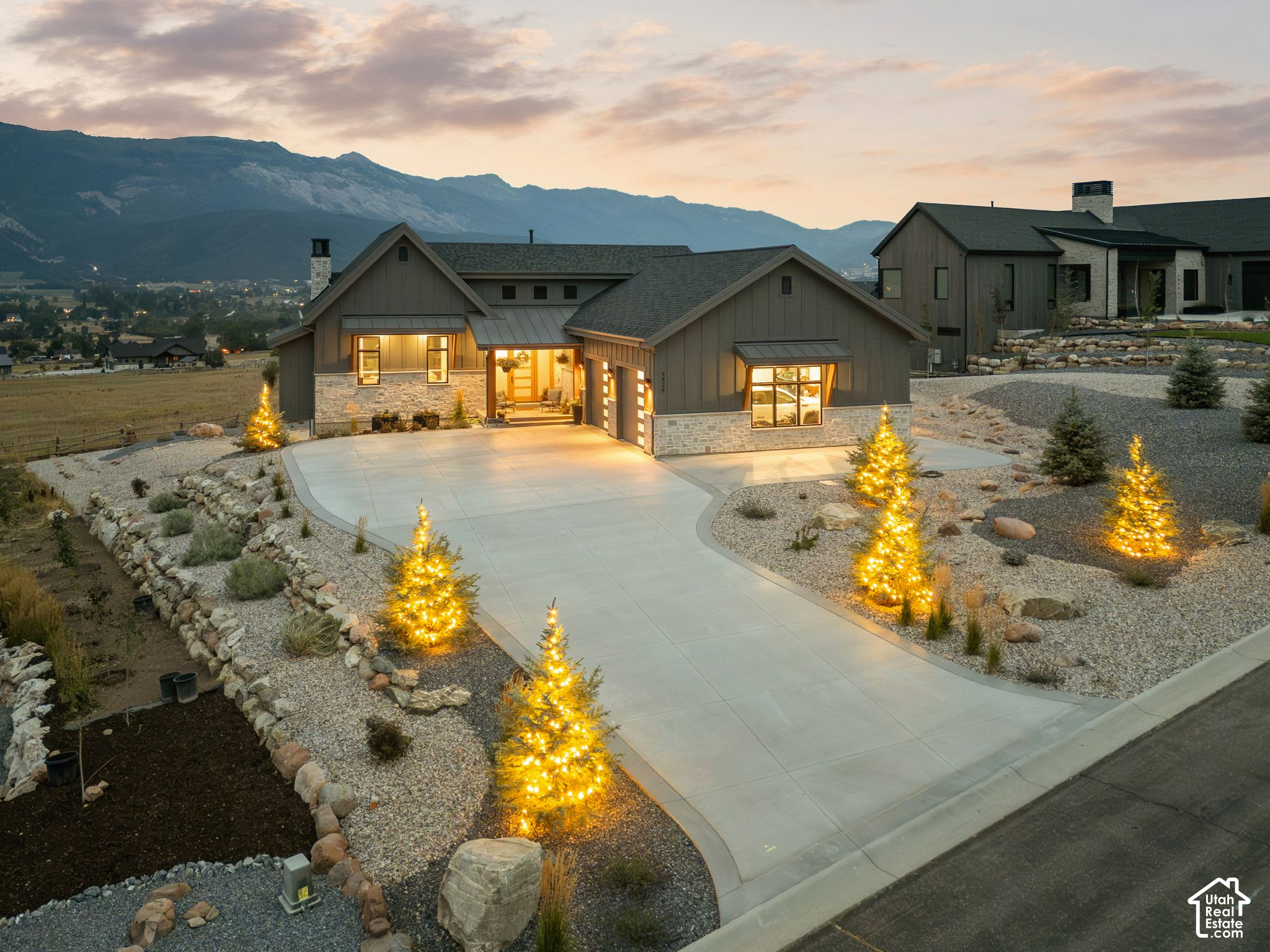 main property photo 82