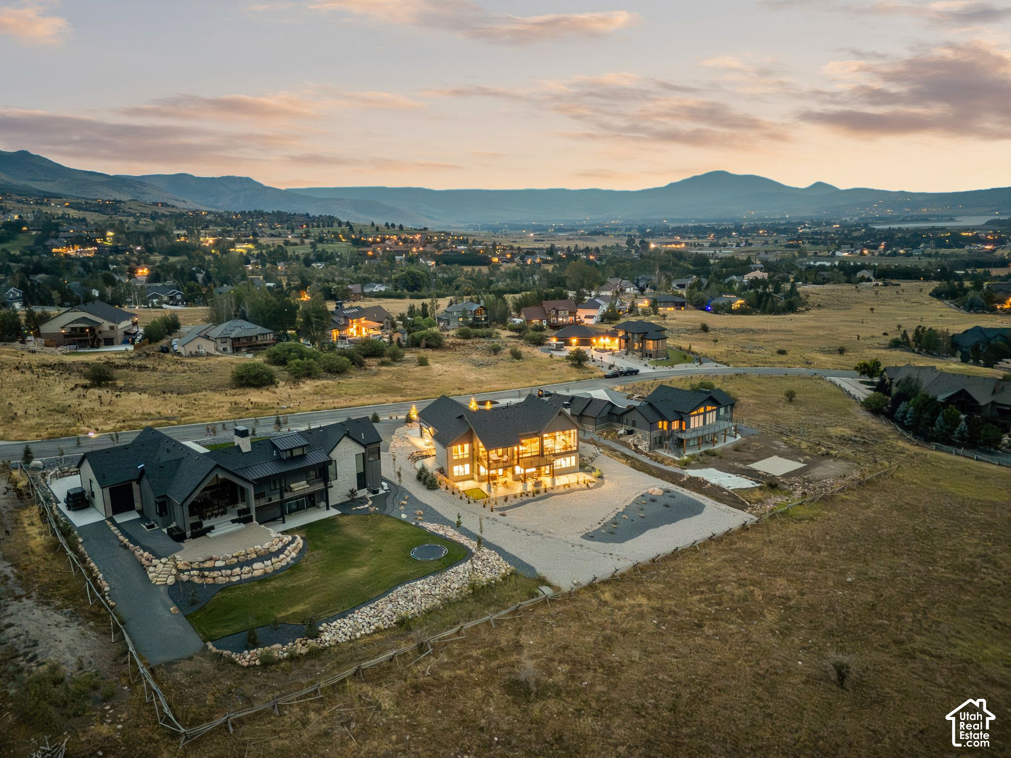 main property photo 88