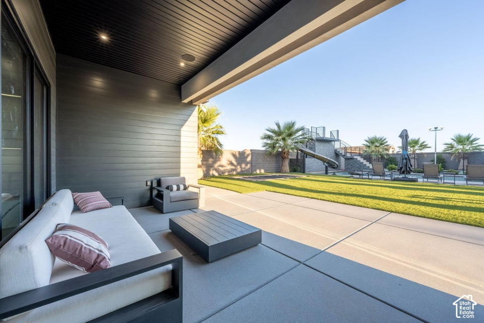 main property photo 45