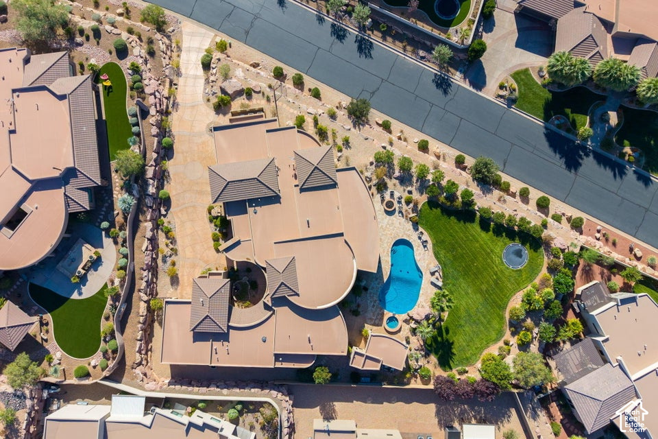 main property photo 63
