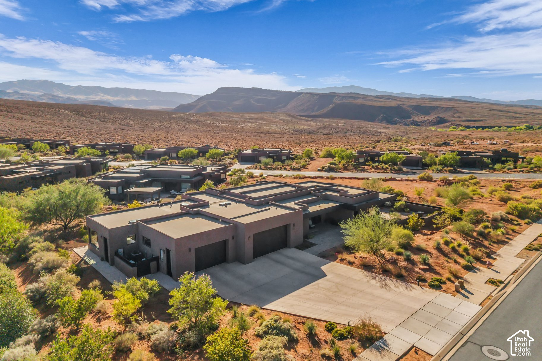 main property photo 46