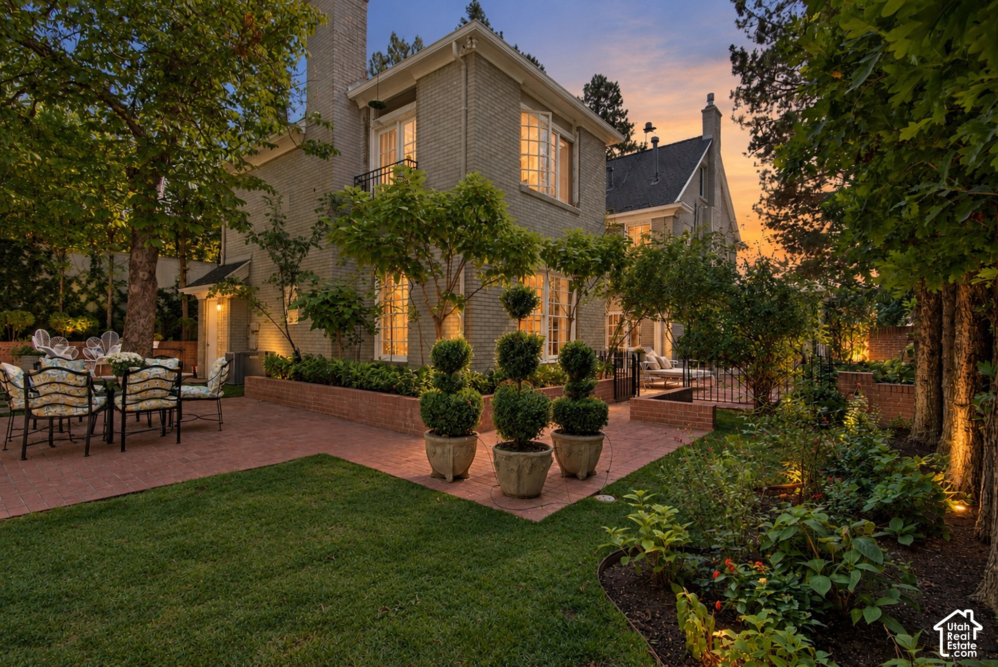 main property photo 44