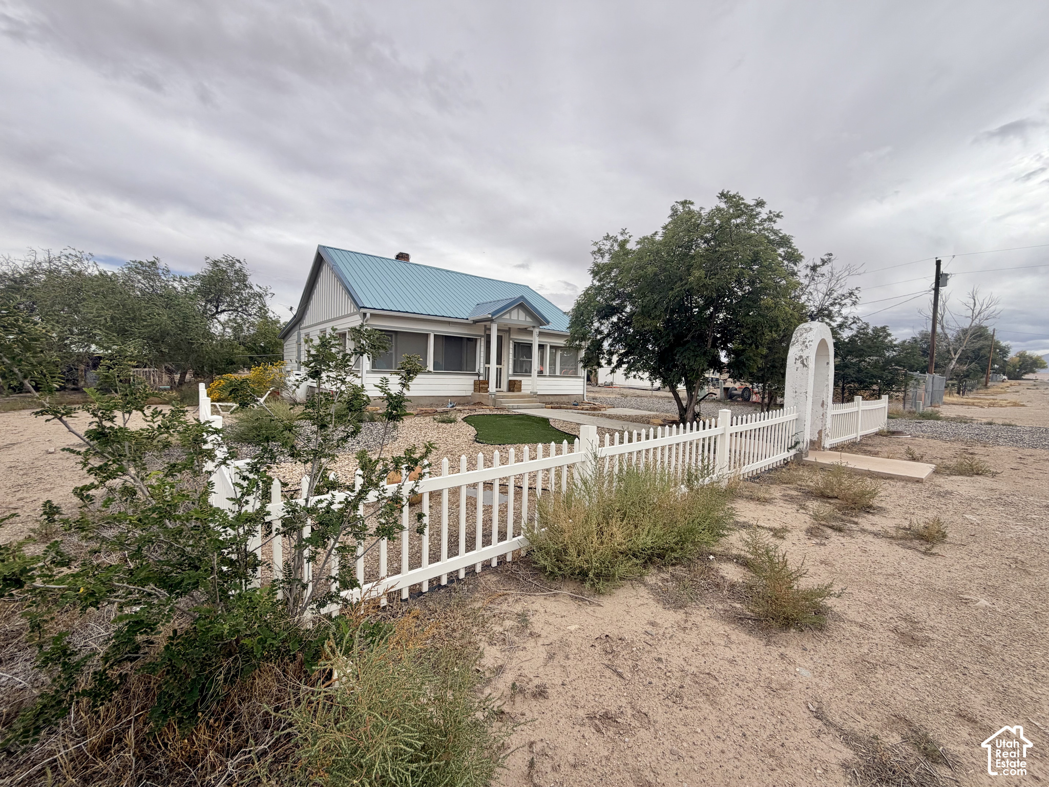 main property photo 26