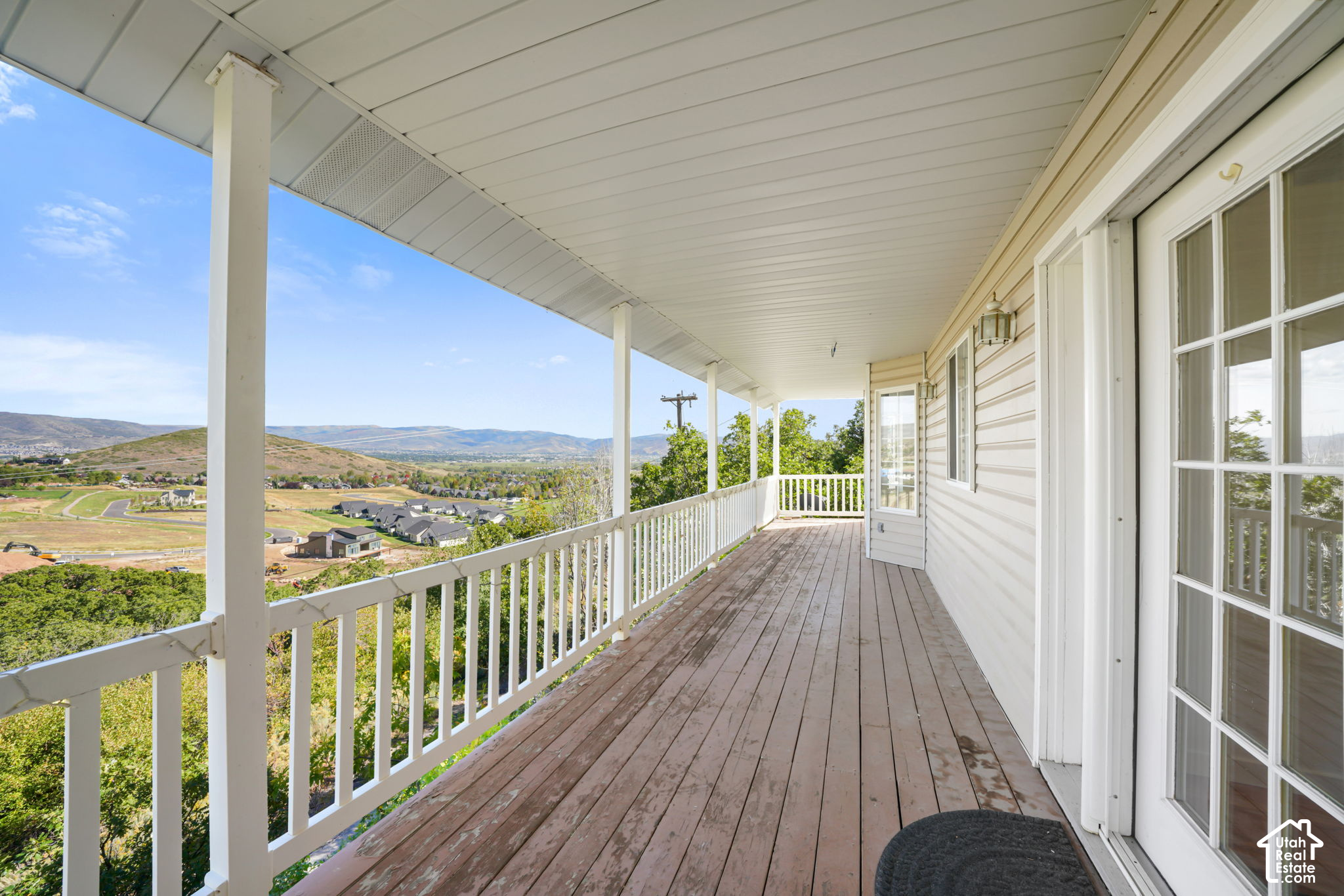 main property photo 20