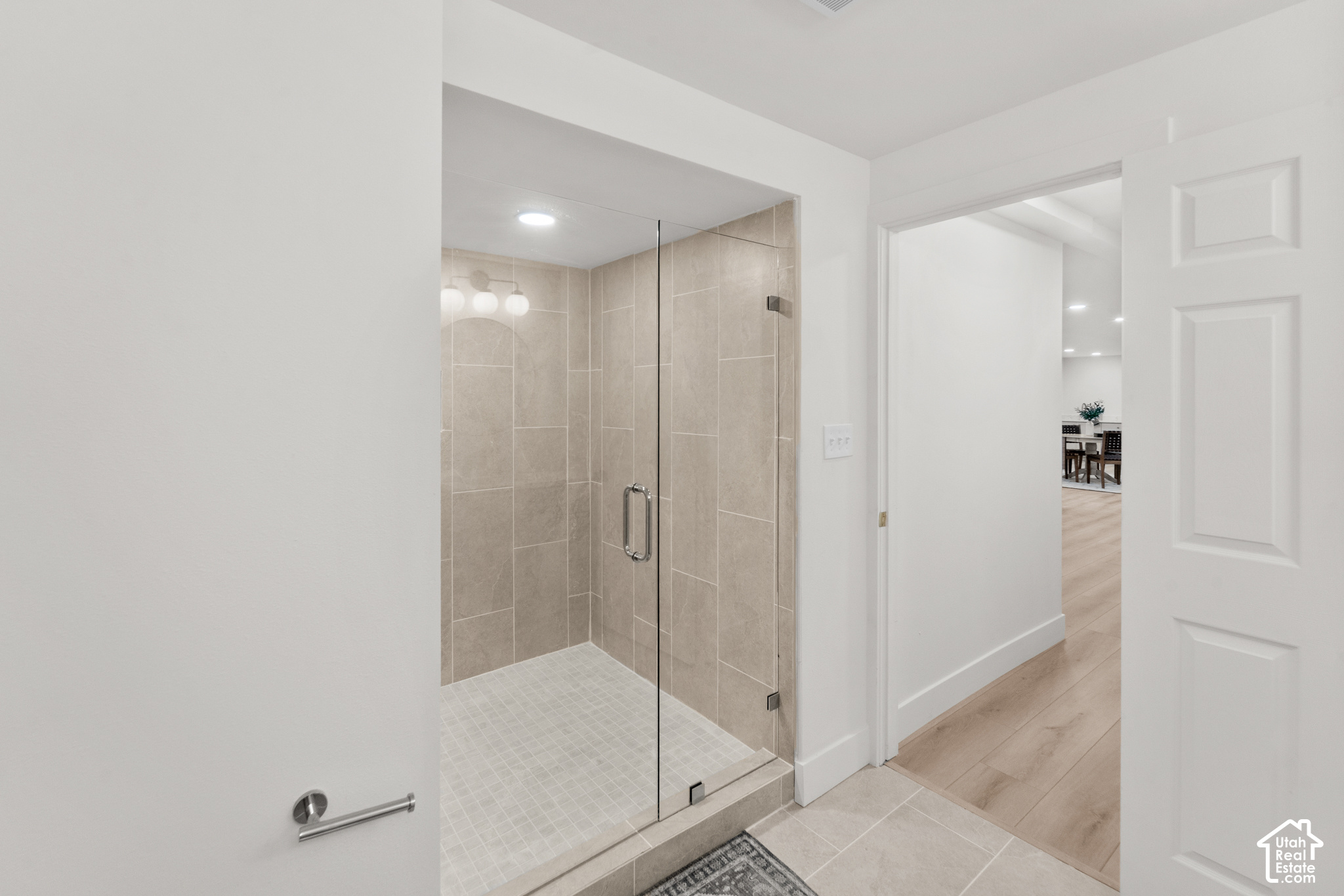 main property photo 78