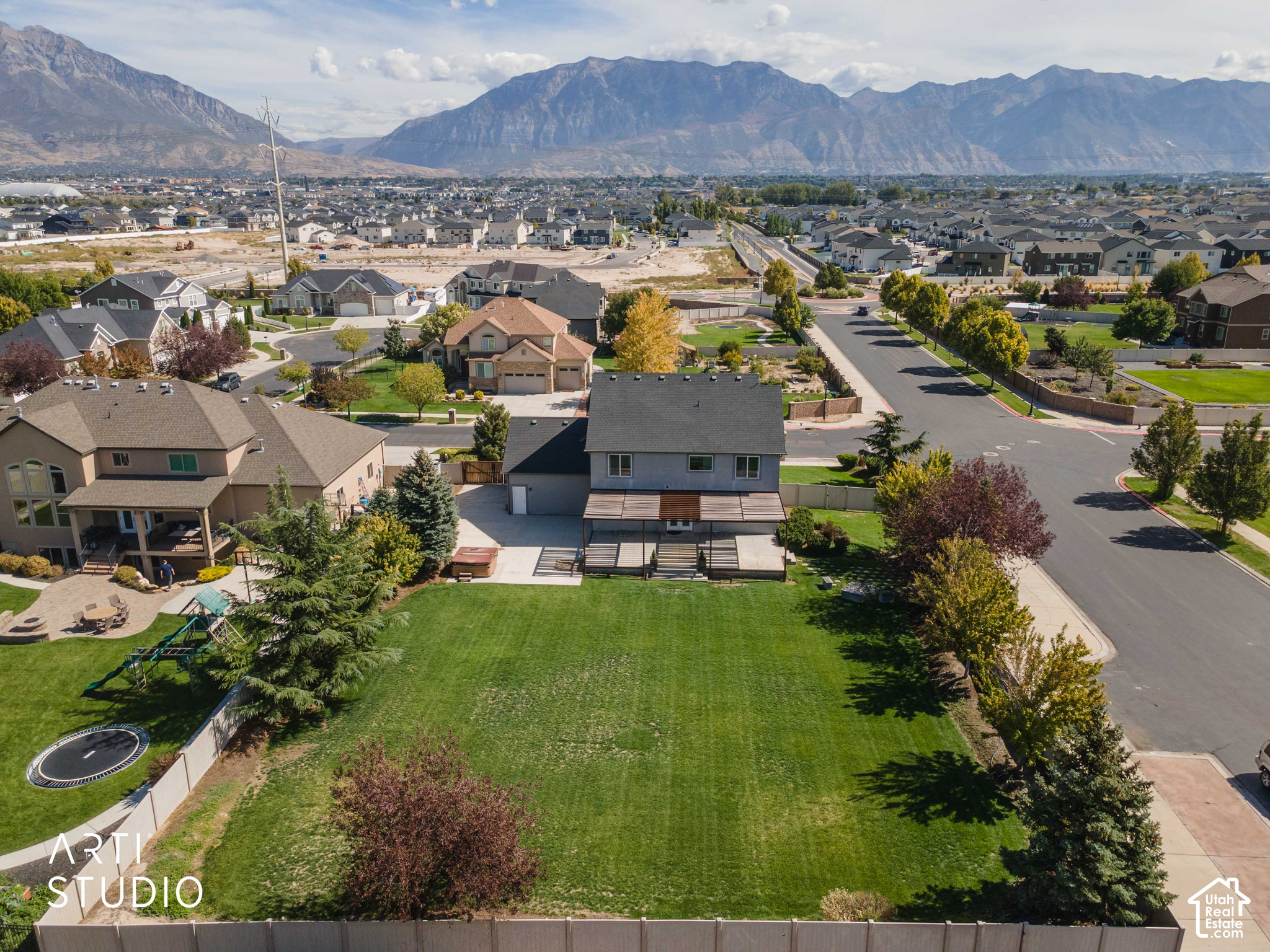 main property photo 59