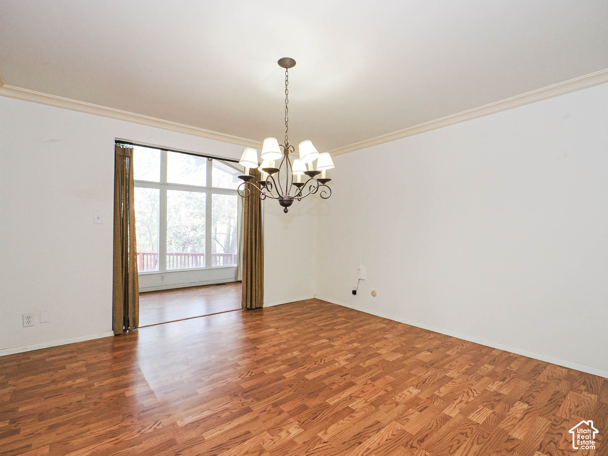 property viewer photo 33