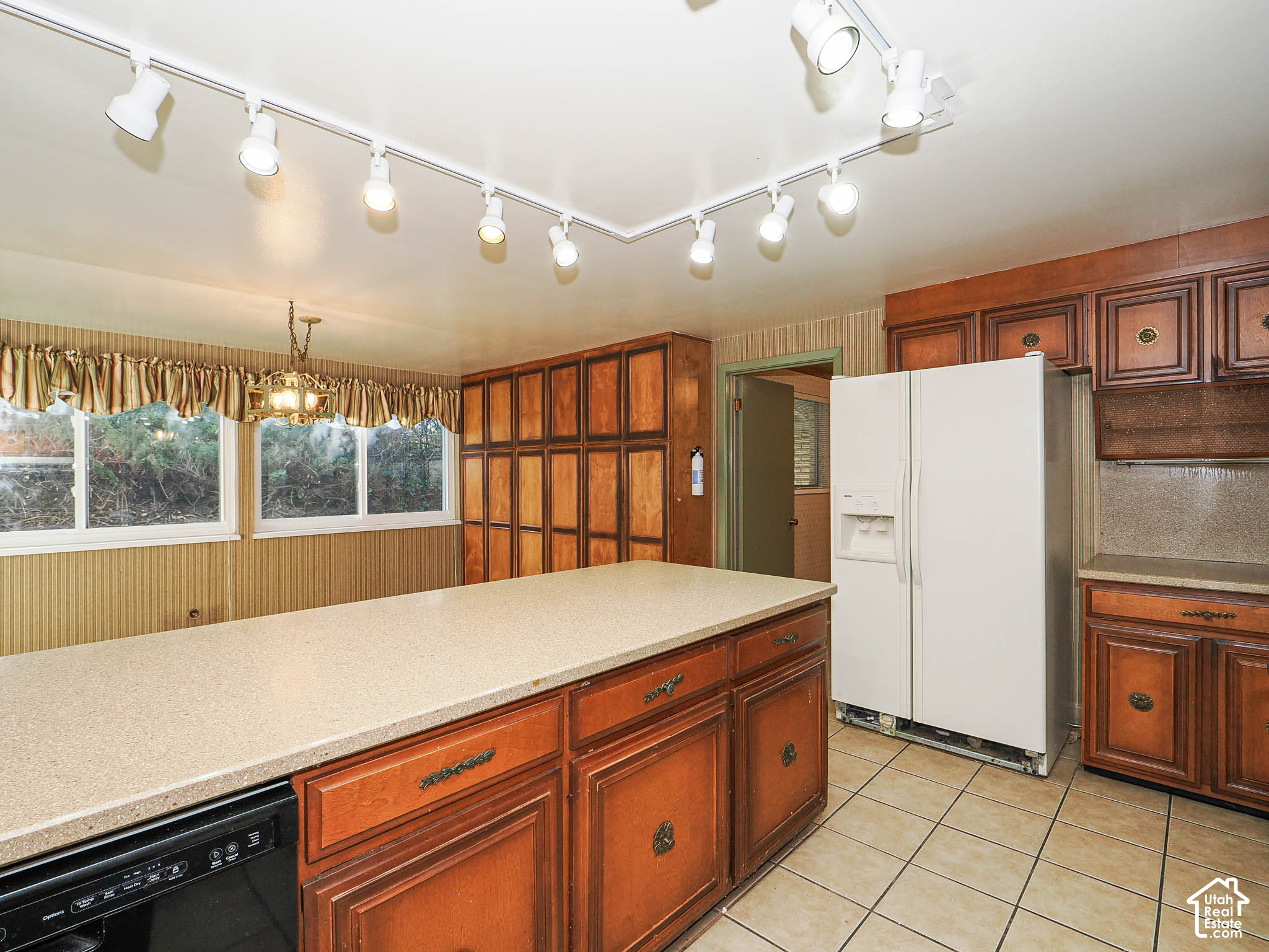 property viewer photo 40