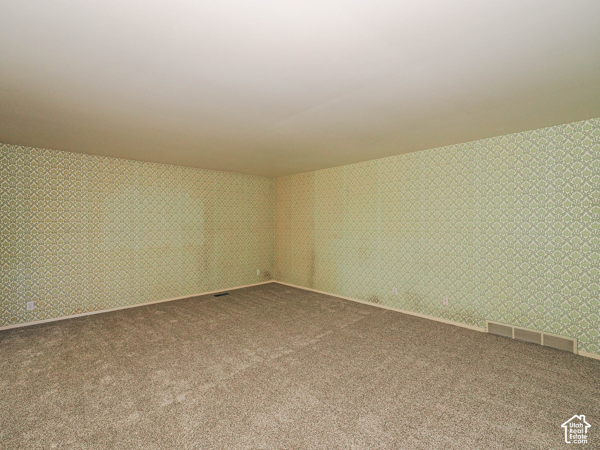 property viewer photo 48