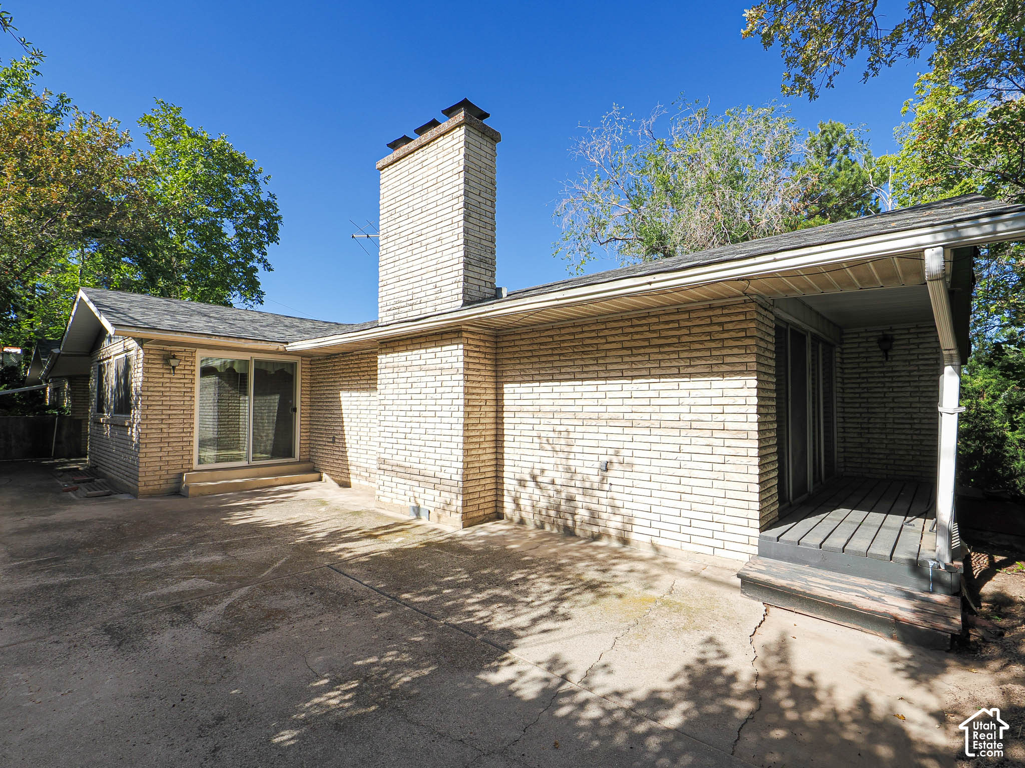 property viewer photo 5