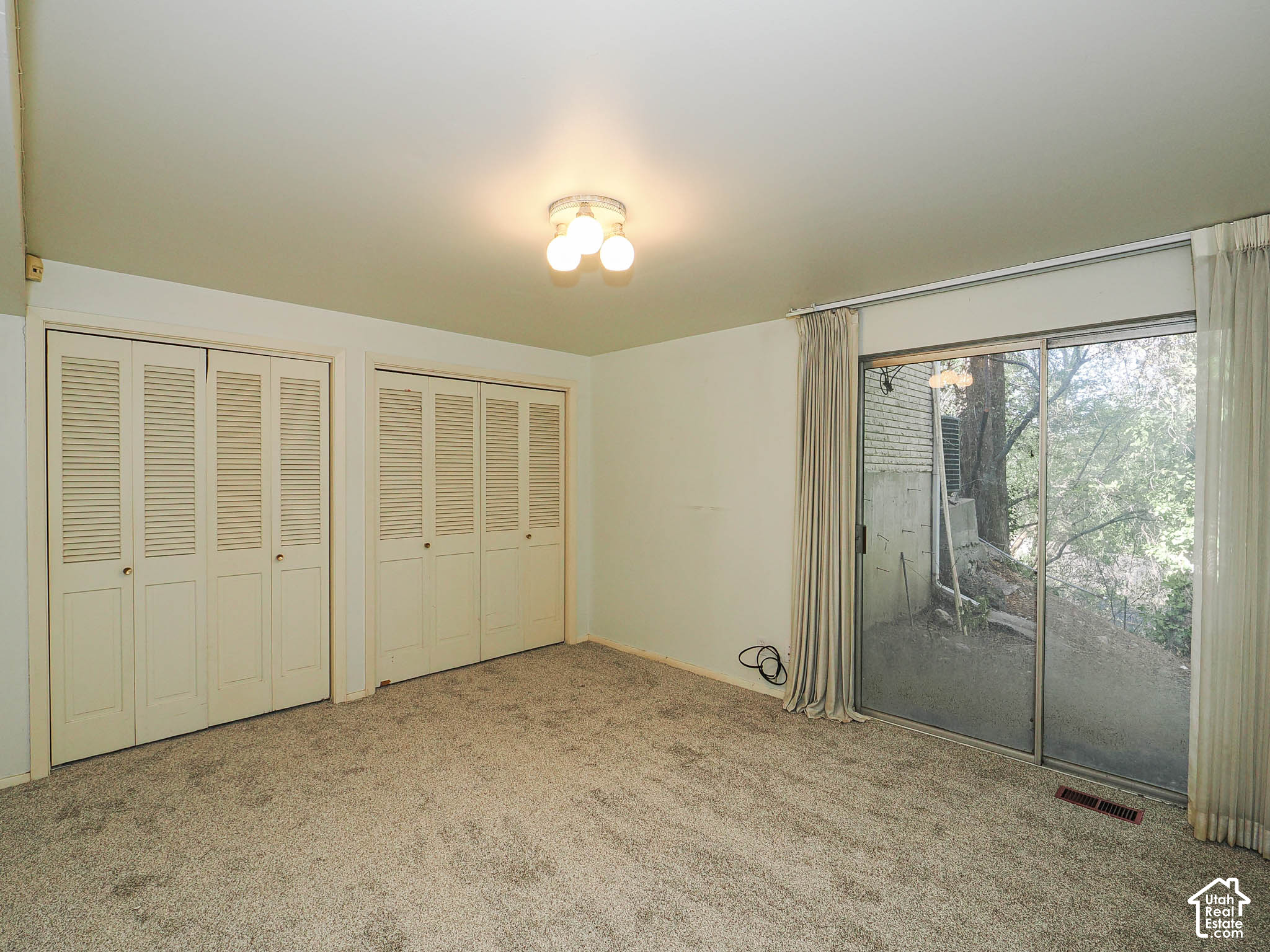 property viewer photo 56