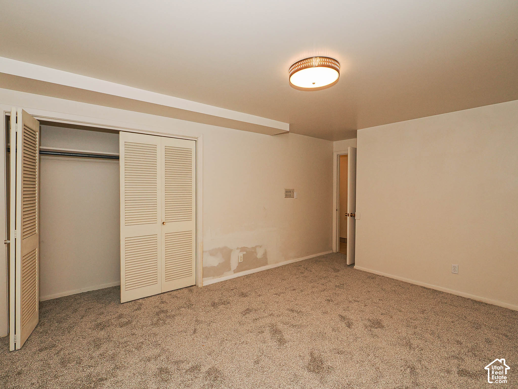 property viewer photo 65