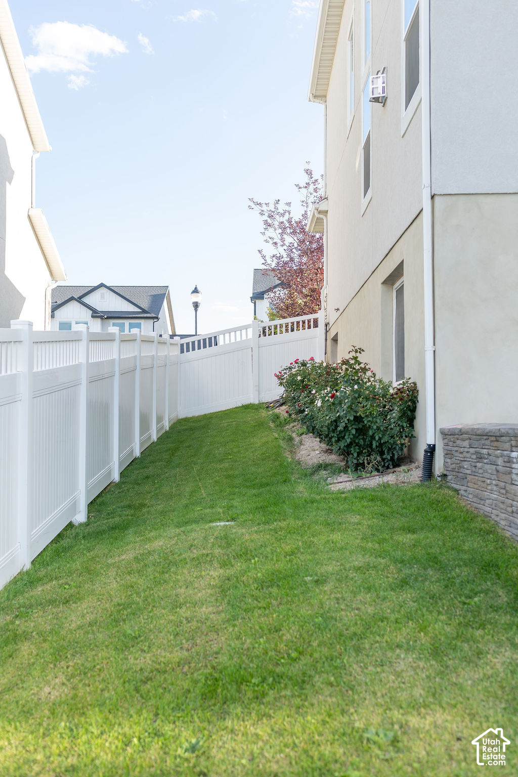 main property photo 59