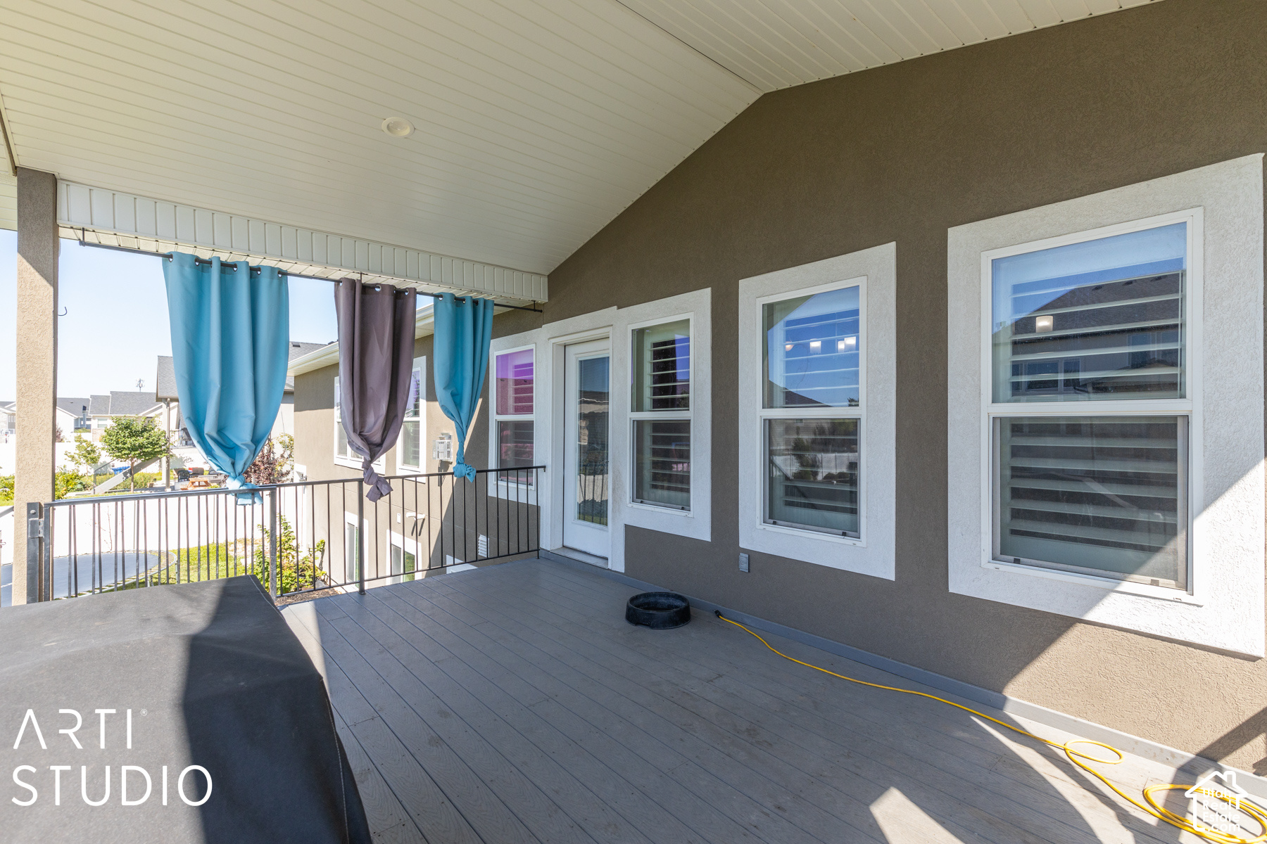 main property photo 47