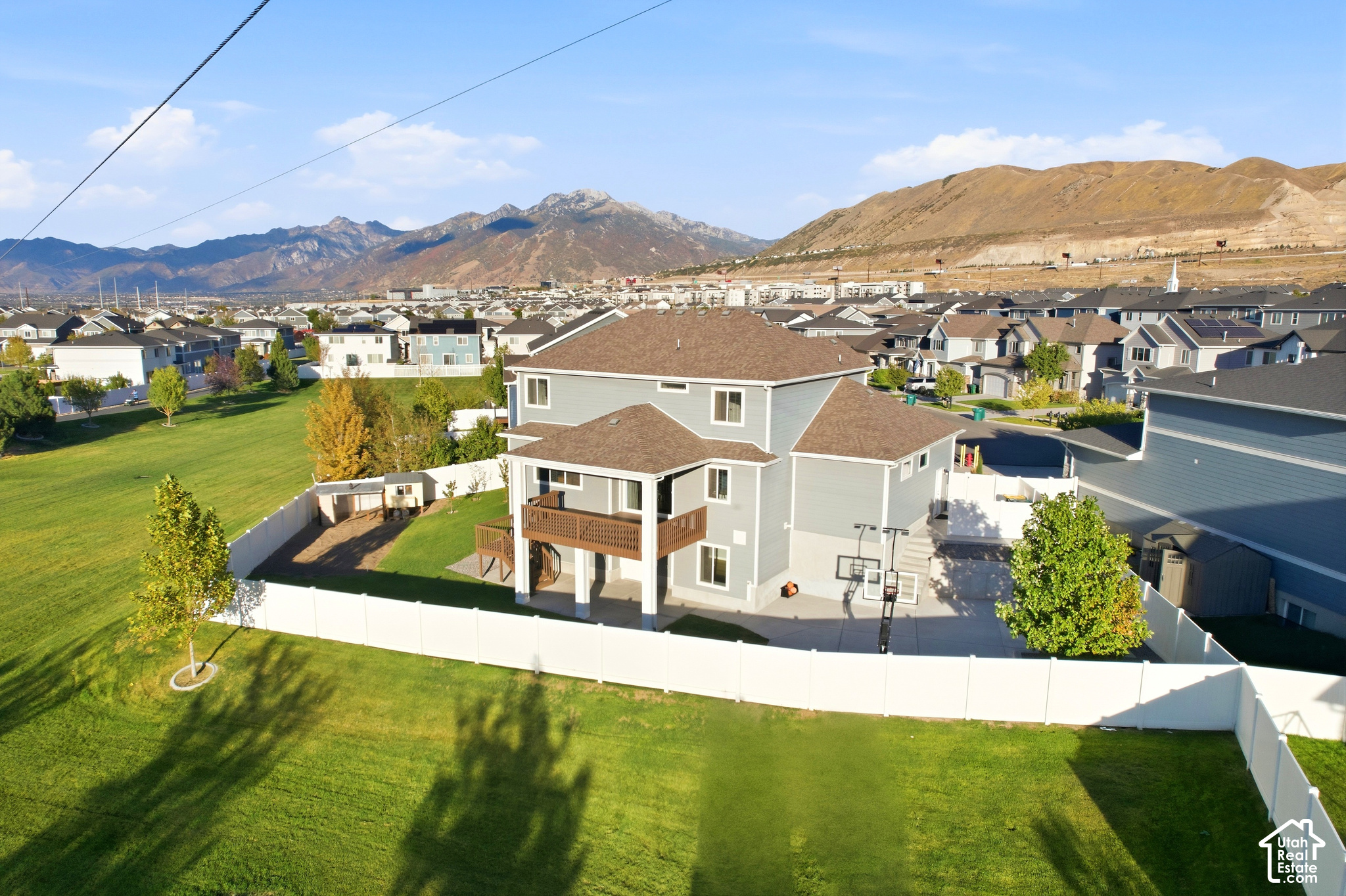 main property photo 51