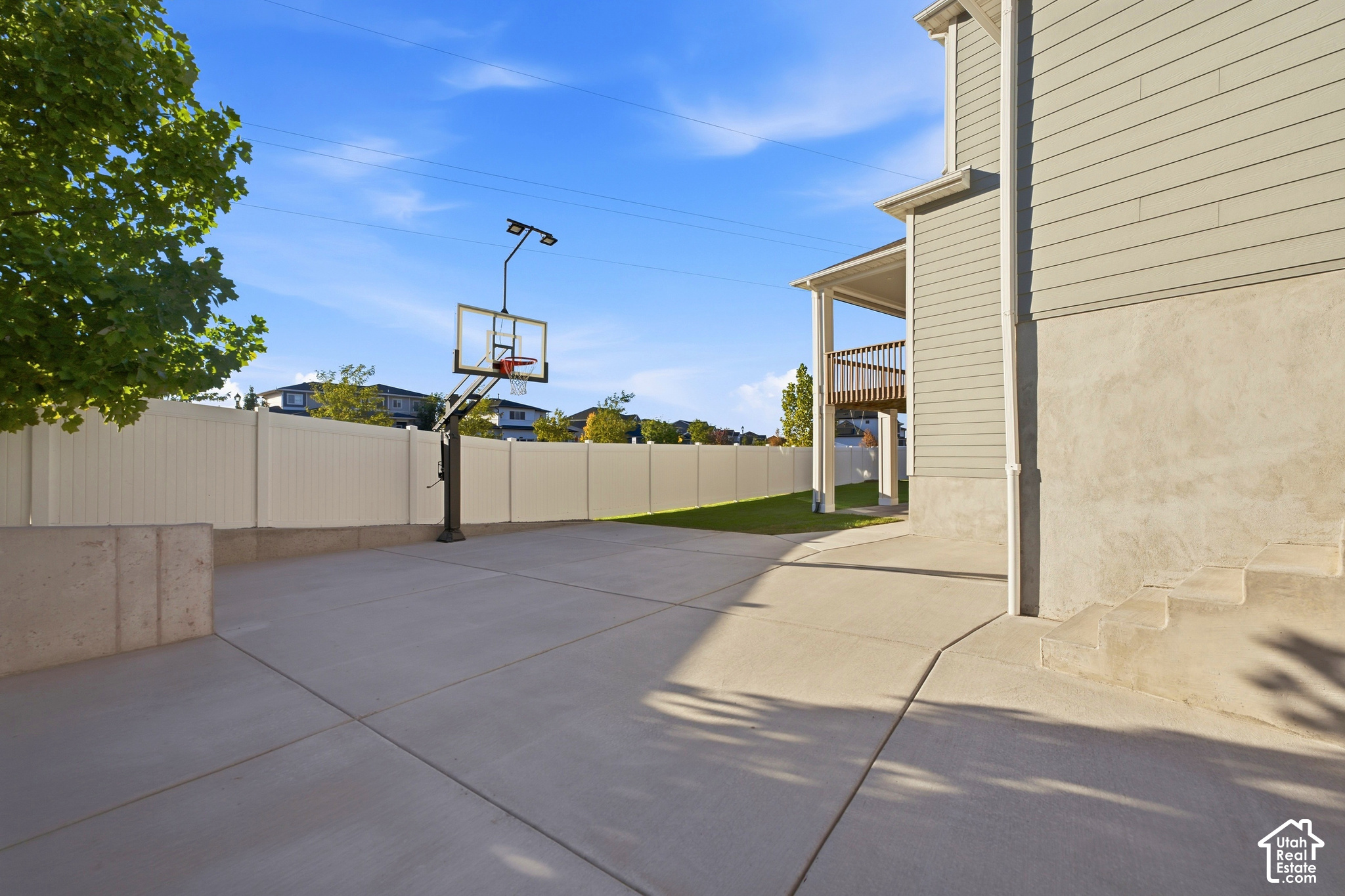 main property photo 61