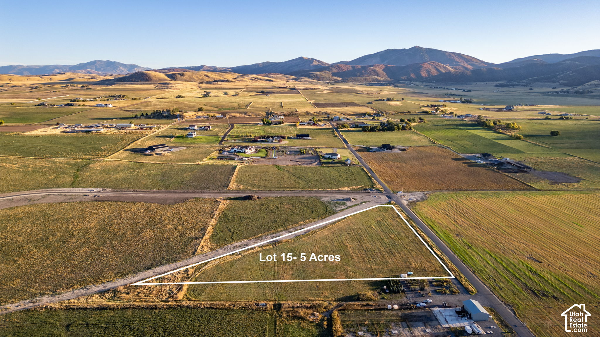 main property photo 15