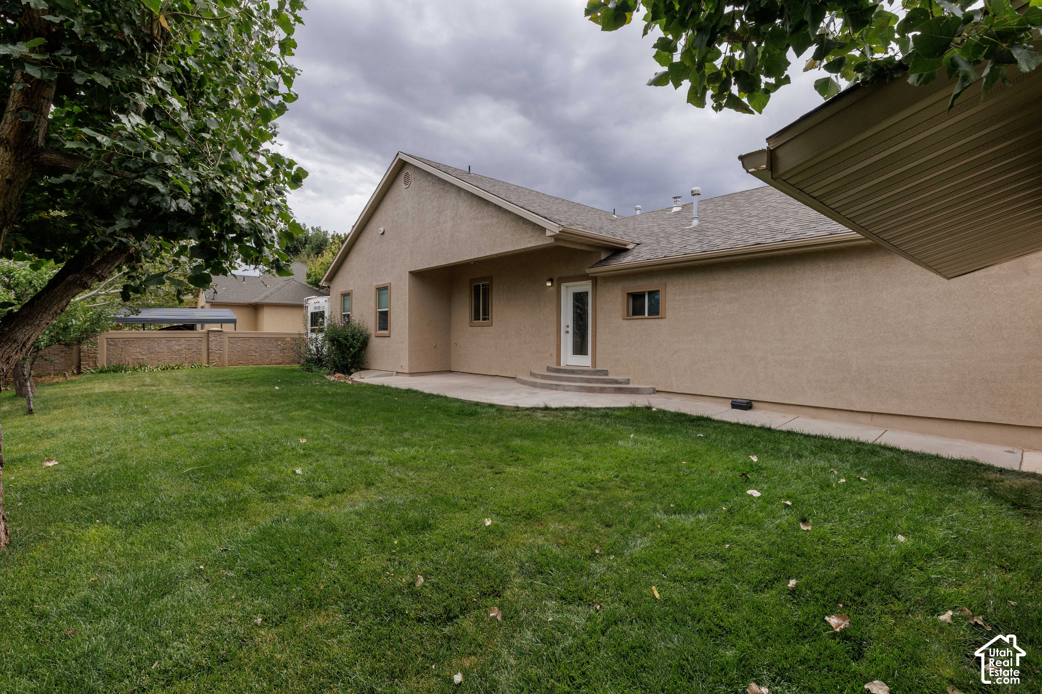 main property photo 45