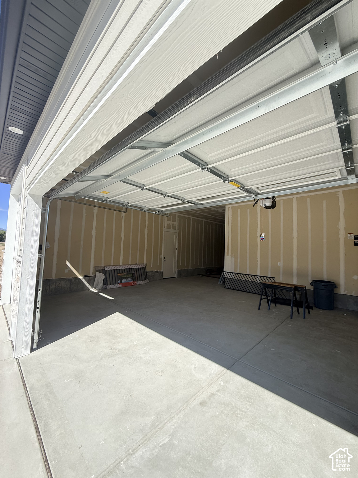 main property photo 67