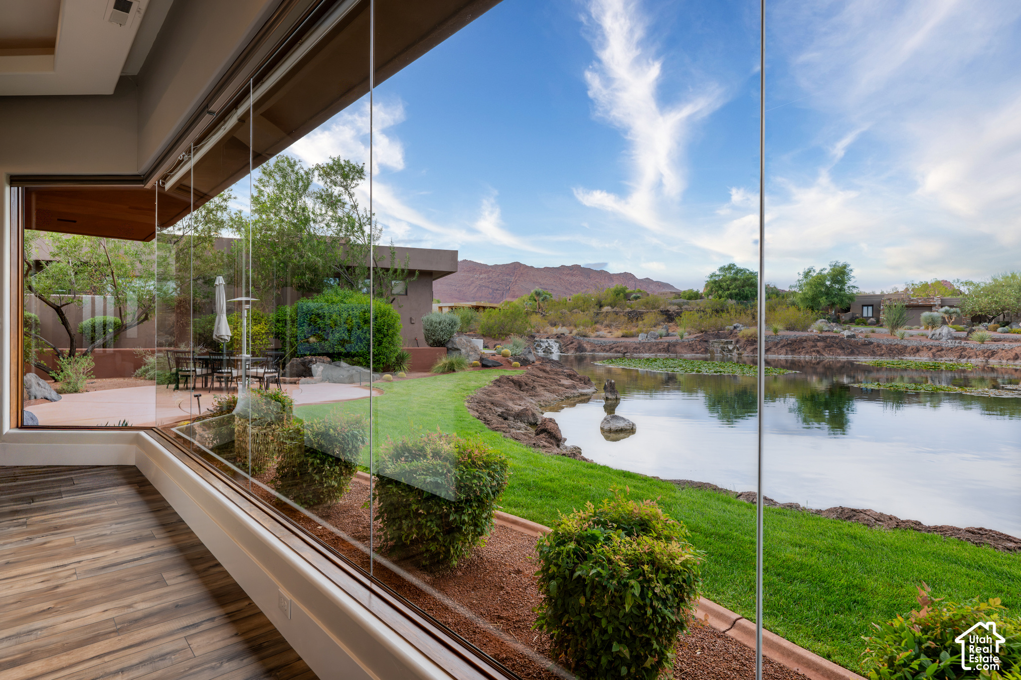 main property photo 23