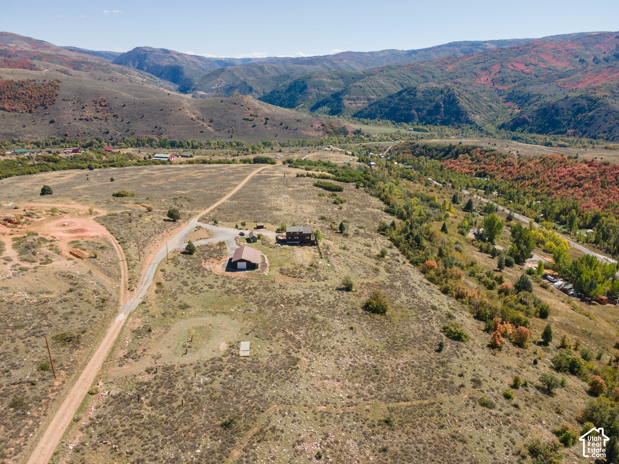 main property photo 10