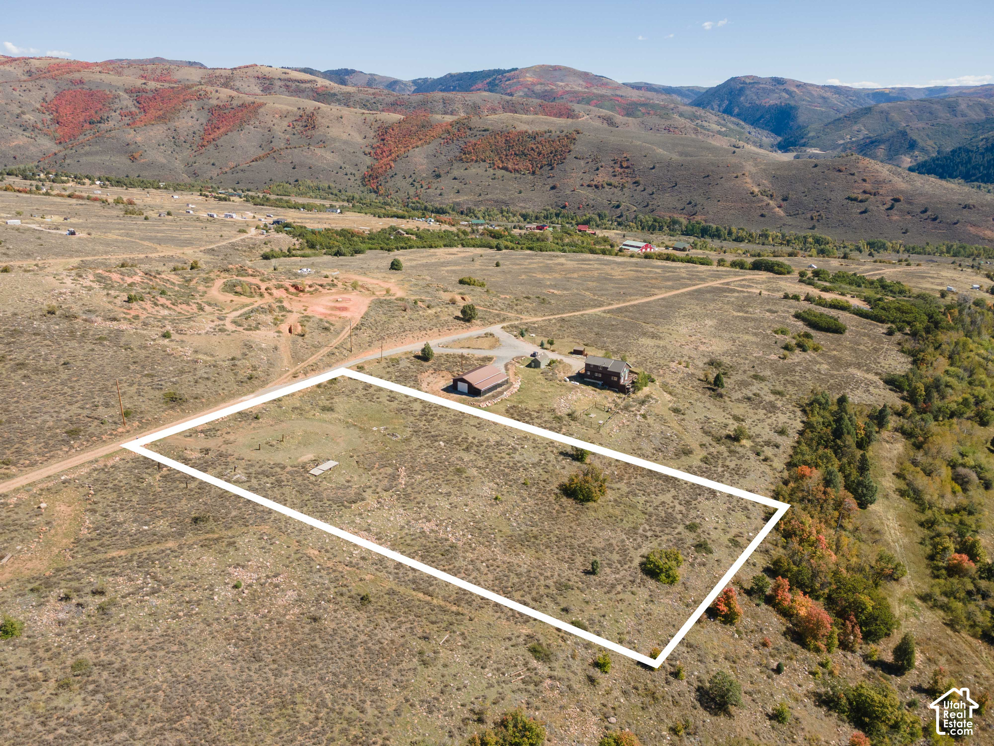 main property photo 4