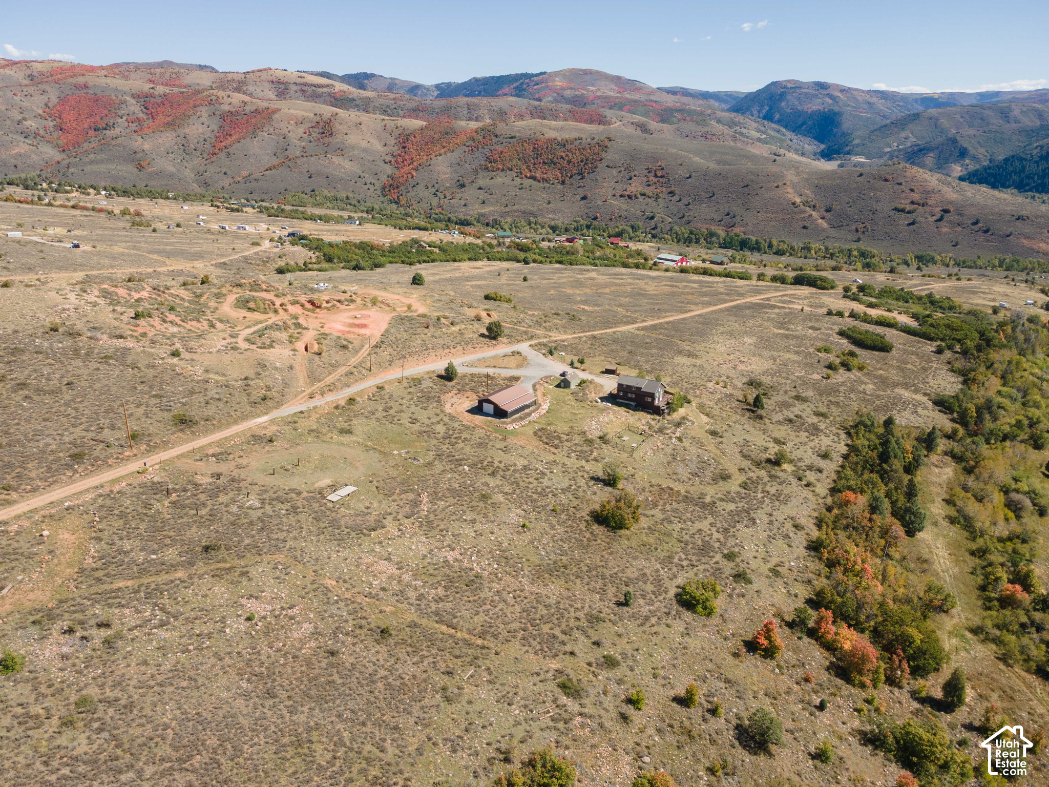 main property photo 9