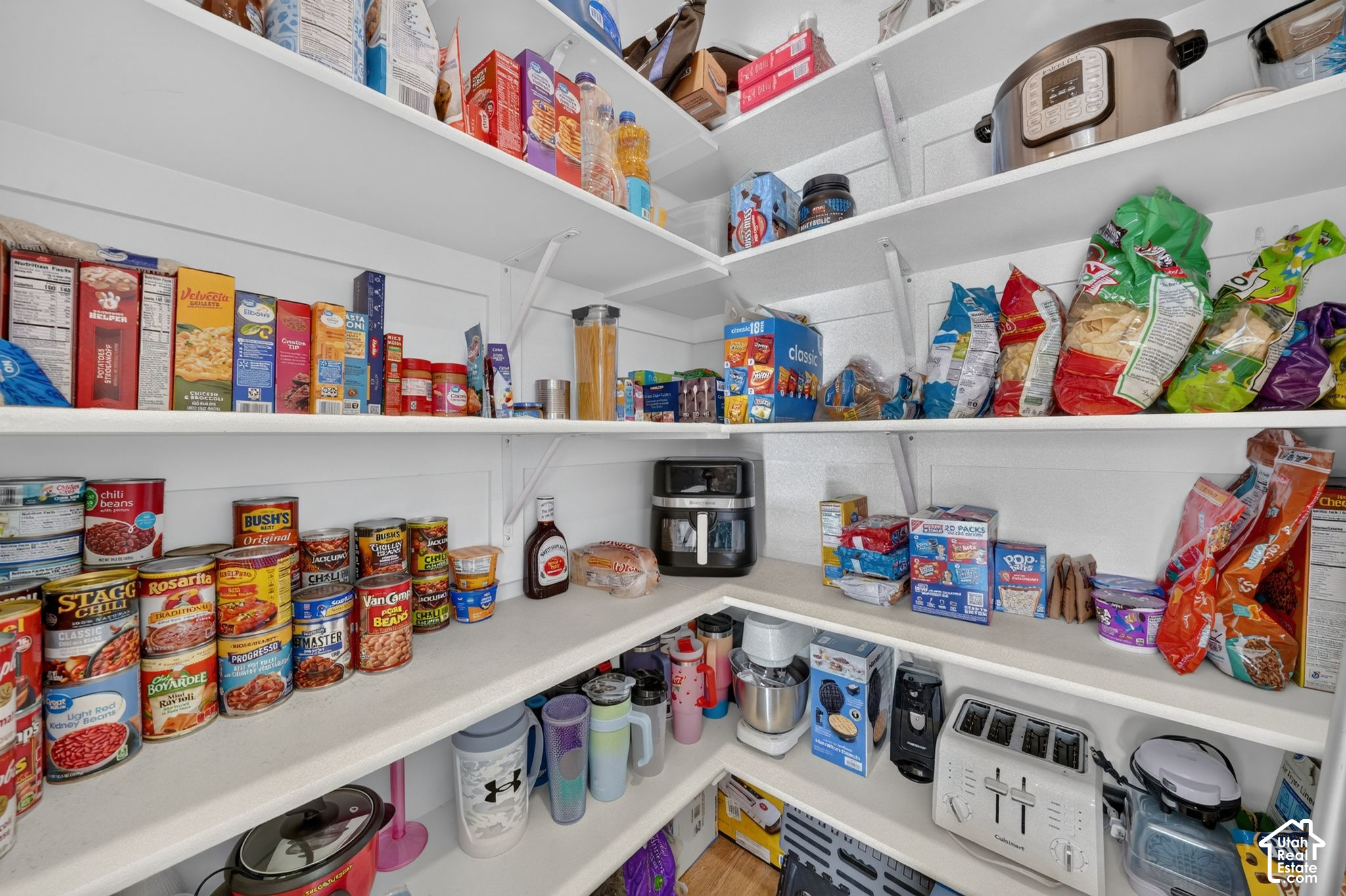main property photo 16