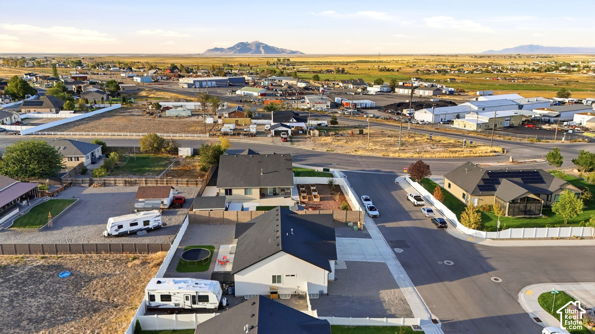 main property photo 44