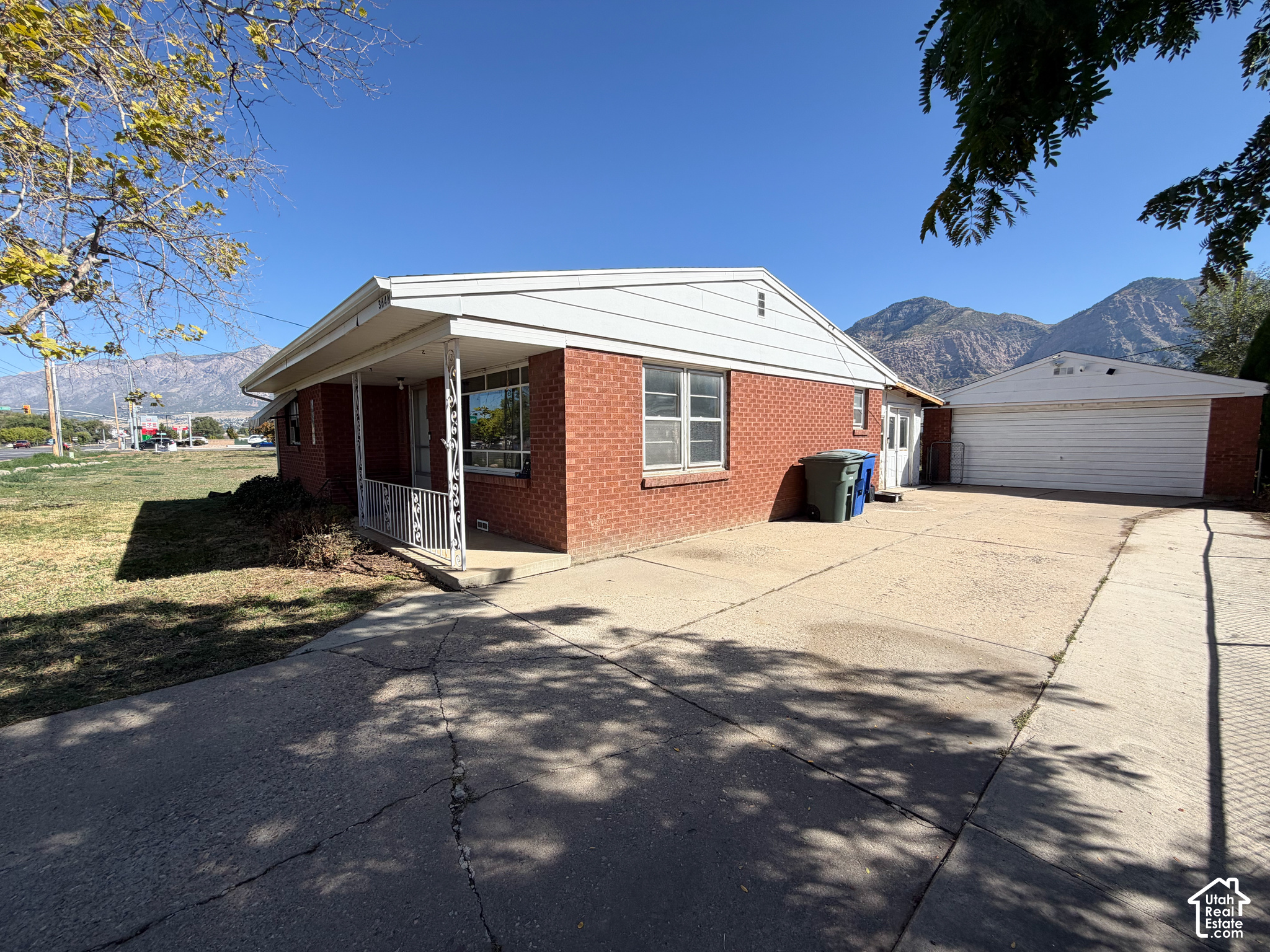 main property photo 21