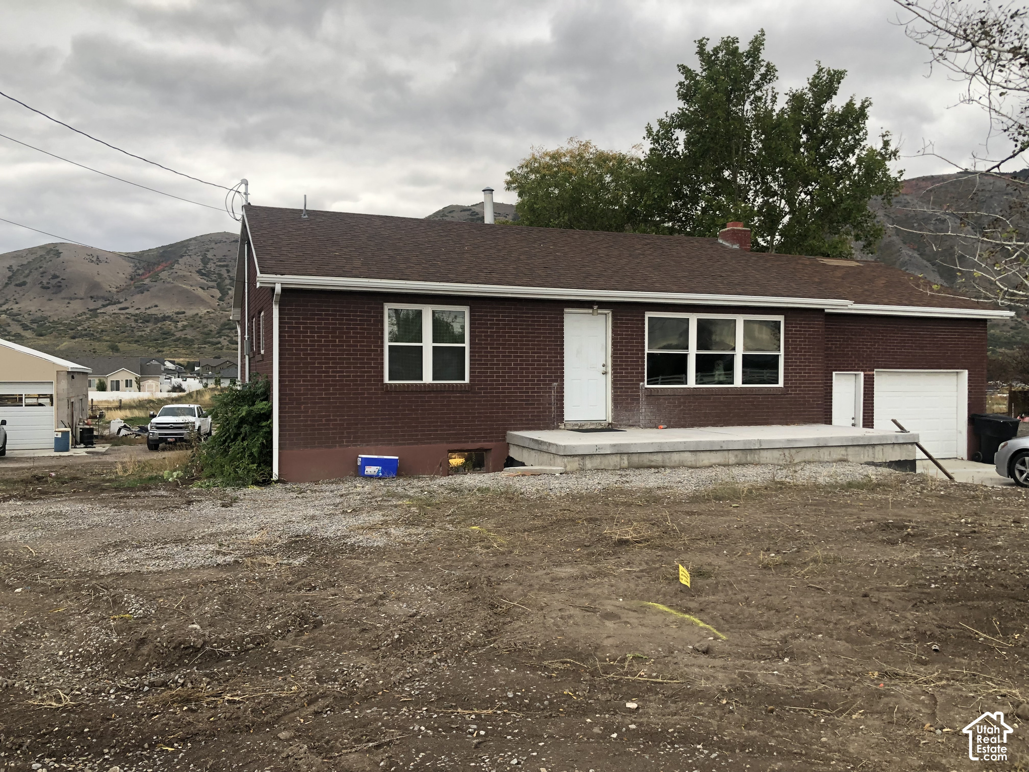 main property photo 0