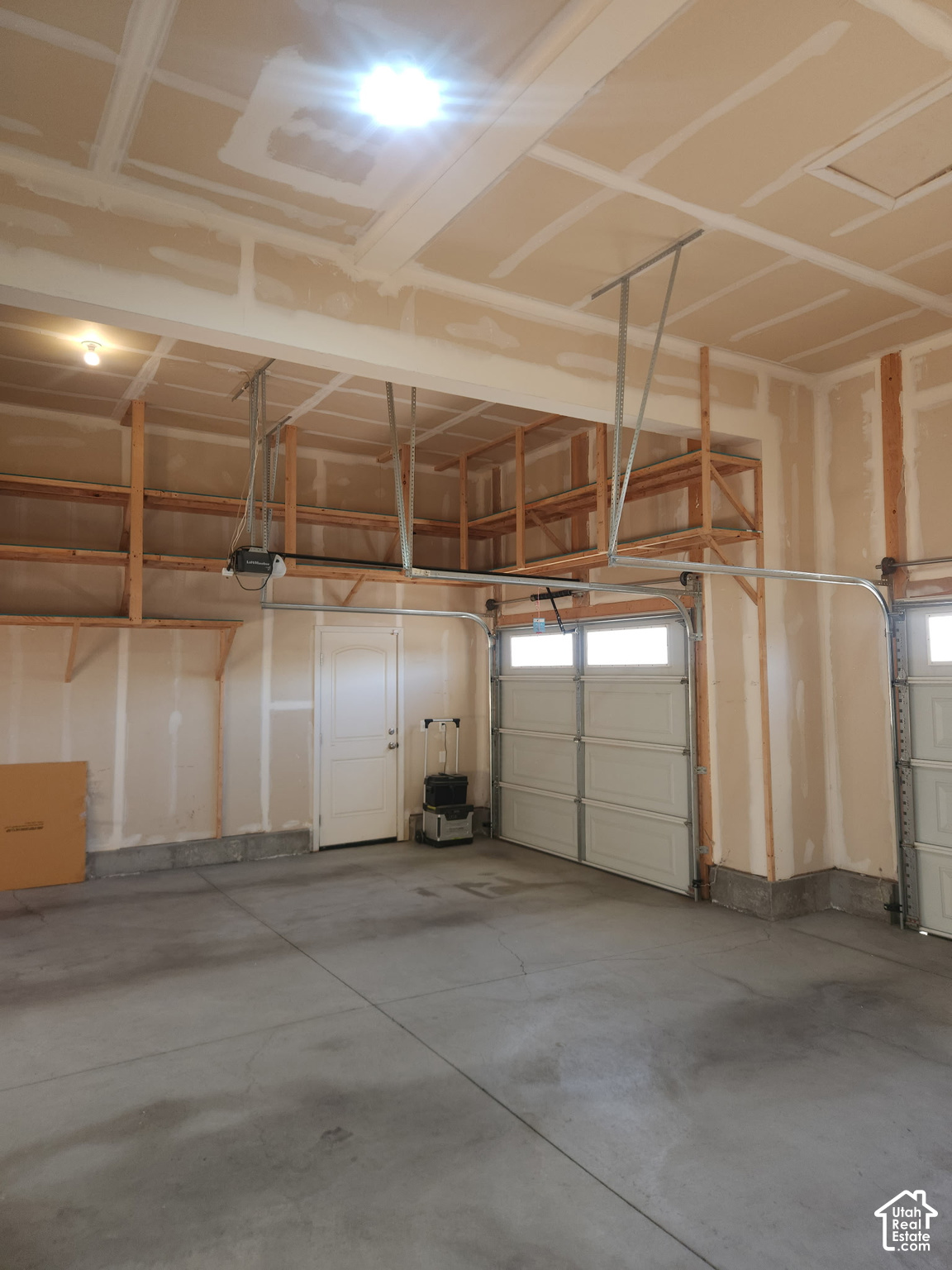 main property photo 85