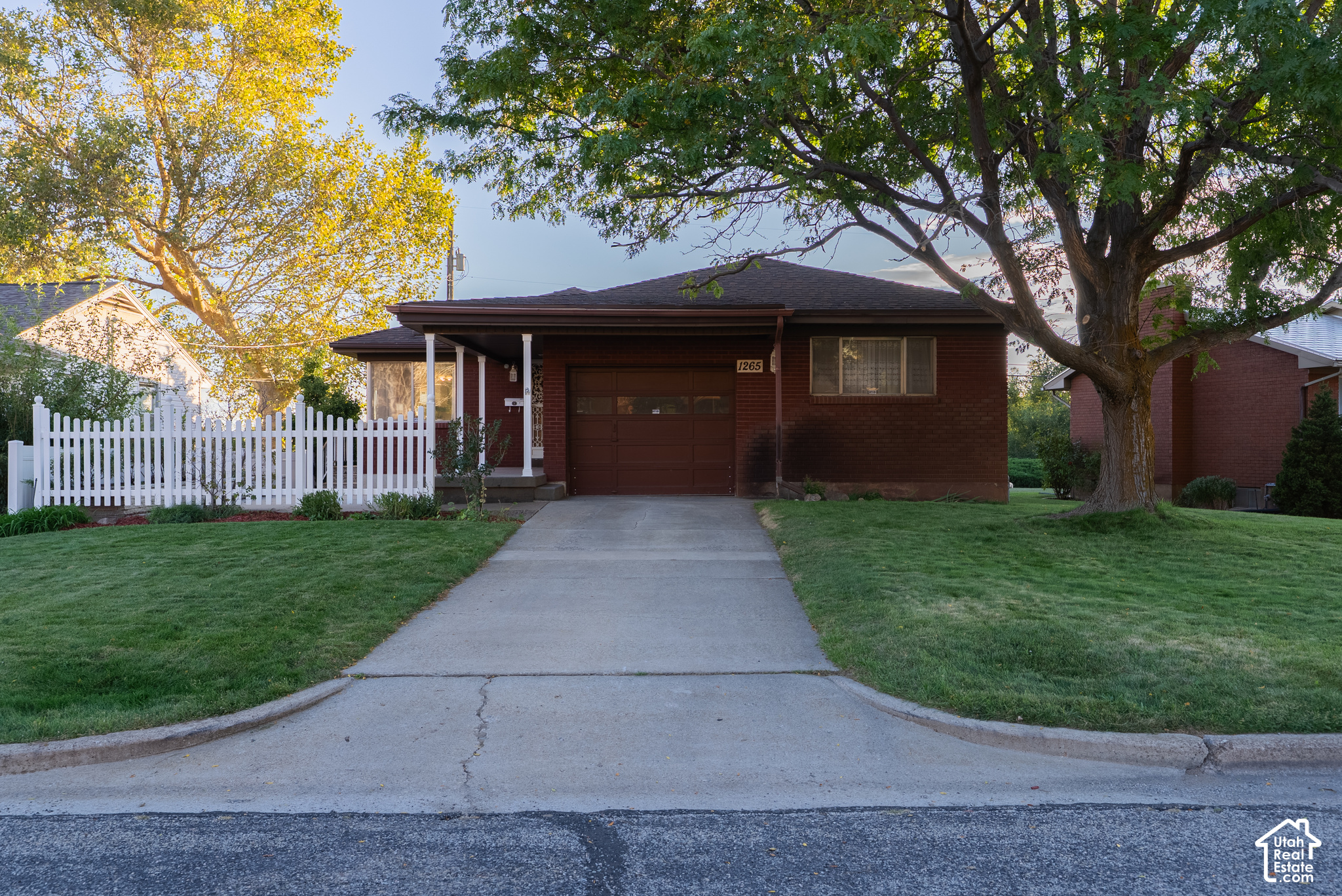 main property photo 0
