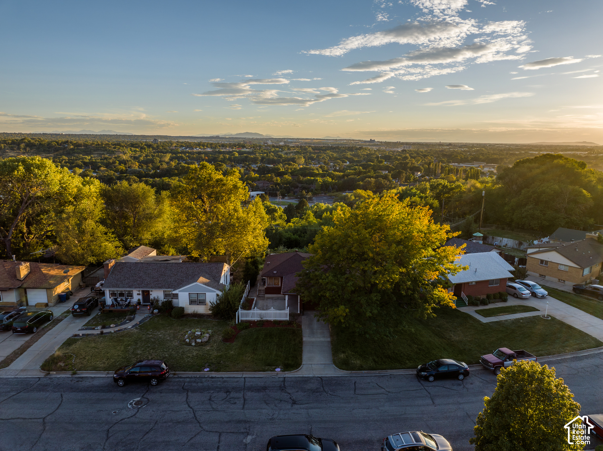 main property photo 36