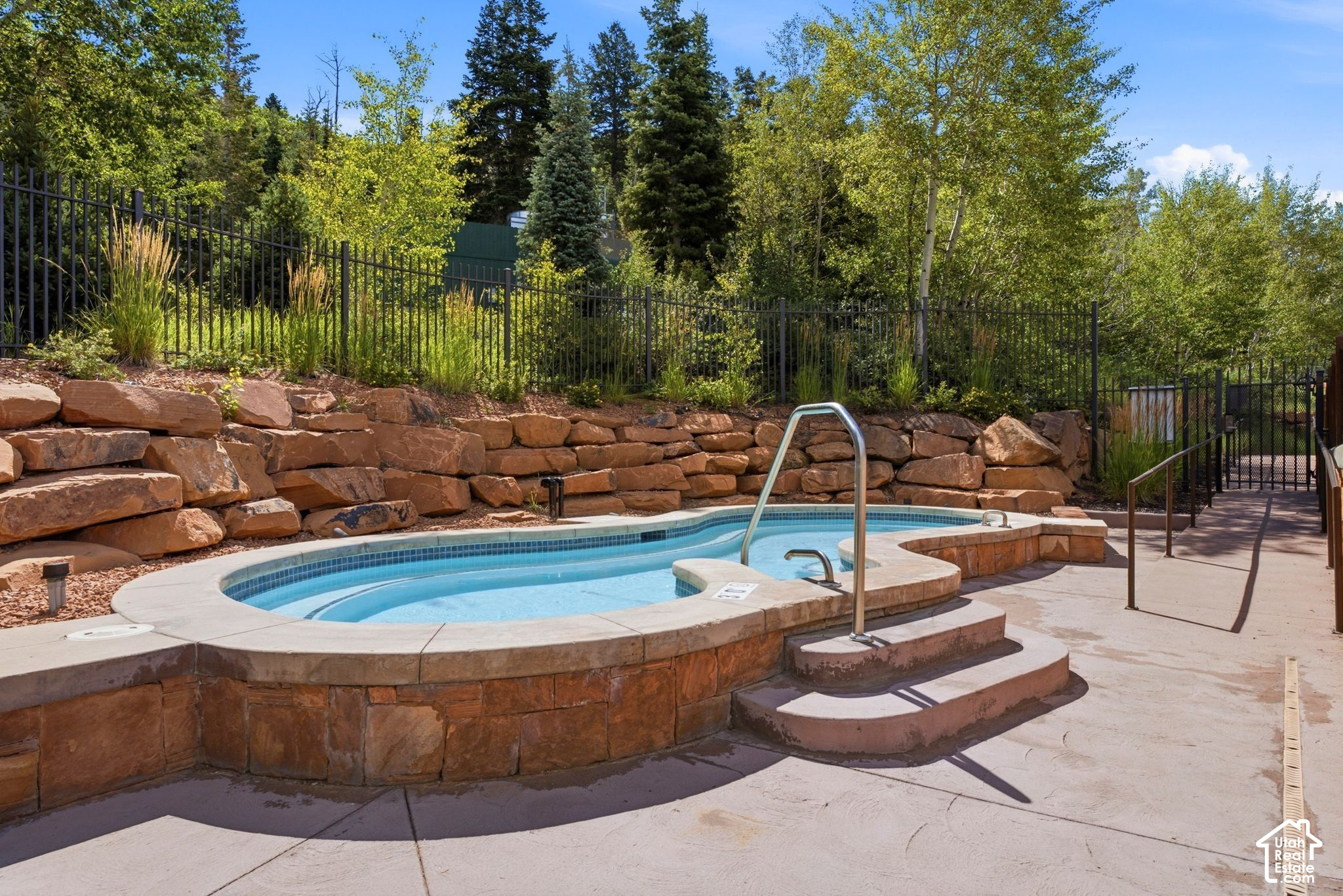 main property photo 46