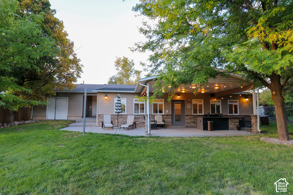 main property photo 6