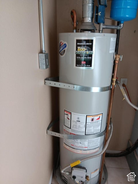 main property photo 30