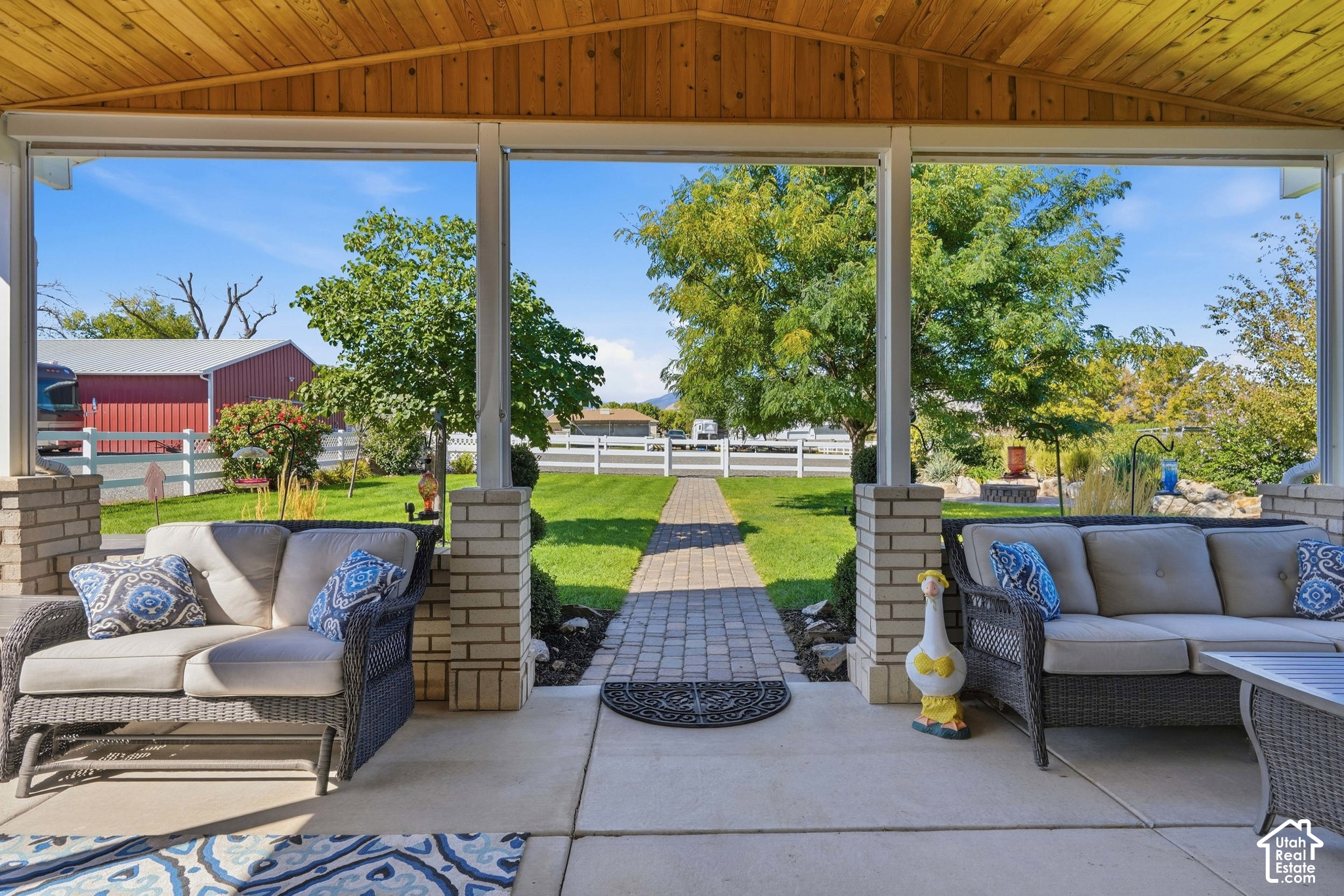 main property photo 61