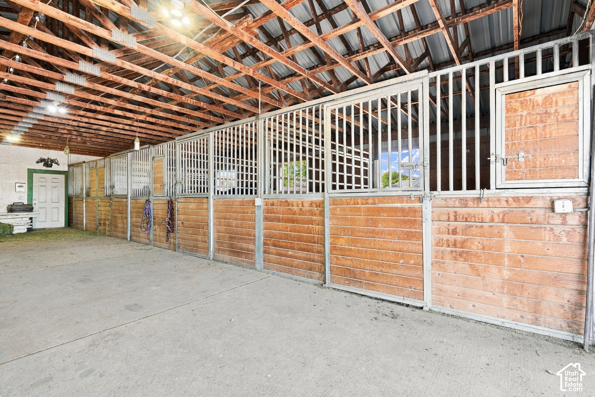 main property photo 83