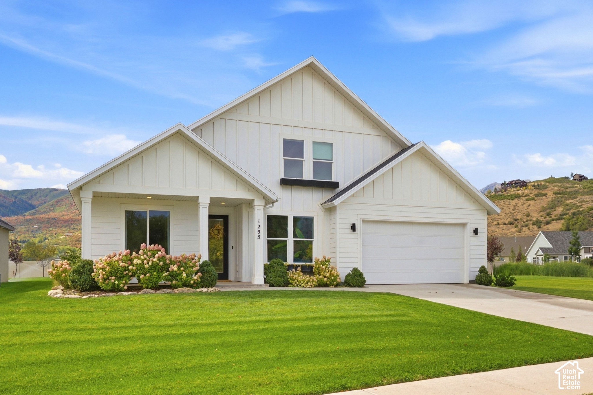 main property photo 0